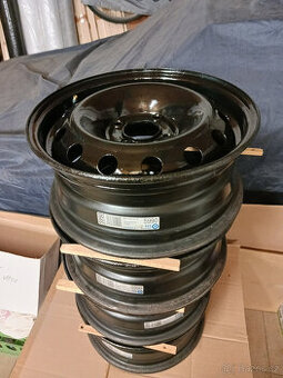 Prodám disky "14", 5,5 x J 14, ET 34 z Peugeotu 206