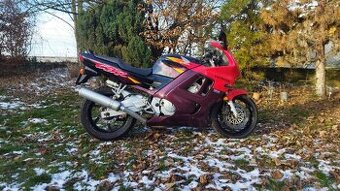 Prodám Hondu CBR 600 F3, PC31