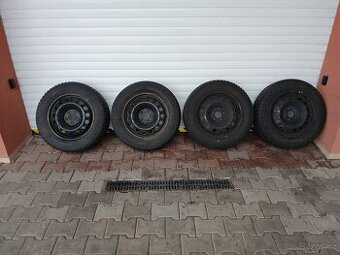 FIAT 500X / JEEP RENEGADE DISKY R16" SE ZIMNÍMI PNEU