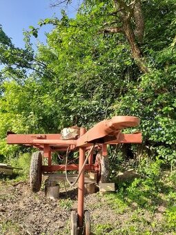 Prodám podvozek za malotraktor
