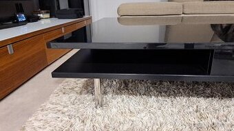 Konferenční stolek