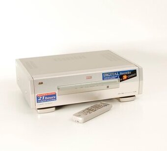 JVC HM DR10000EU - profesionální D VHS videorekordér