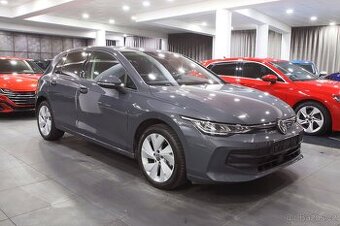 VW Golf 8 1.5TSI 110kW Man. ACC 8tkm - záruka Autodraft