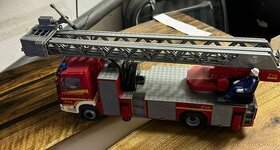 Auto hasicske se zebrikem - 1