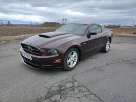Ford Mustang 3.7 V6 227 kW - 1