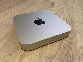 Apple MacMini - bleskurychlý s klávesnicí a touchpadem