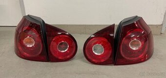 VW Golf 5 R32 Hatchback Dark Red Cherry zadni svetla