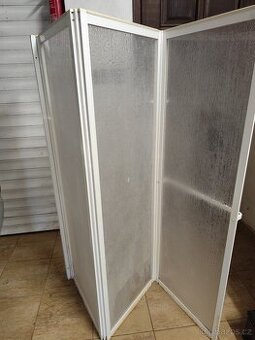 Rozkládací zástěna k vaně 3 díly x45x135cm - 1
