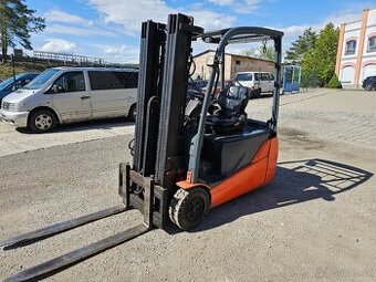 VZV Toyota vysokozdvižný vozík 1,8t