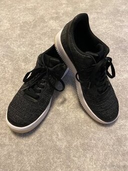 Nike Air Force 1 Flyknit