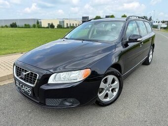 VOLVO V70 2.4 D5 136KW //2008 MOMENTUM MANUAL KŮŽE SERVISKA
