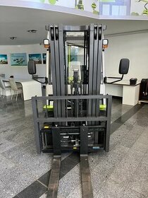 Vysokozdvižný vozík Zoomlion FD-25 - 1