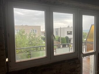 Pouzita plastova okna