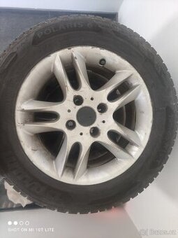 Prodám zimní pneu R15 včetně disků