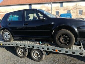 Vw Golf, 1.4i, r.v. 2001