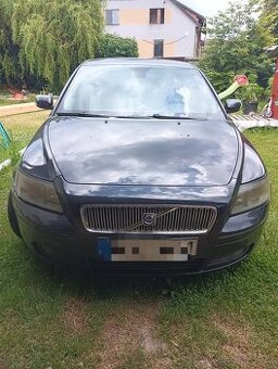 Volvo V50 2.0D (2005) na náhradní díly