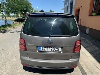 Prodám Volkswagen Touran