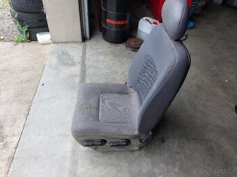 Sedačka řidiče Renault Master,Opel Movano