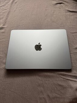 Počítač MacBook
