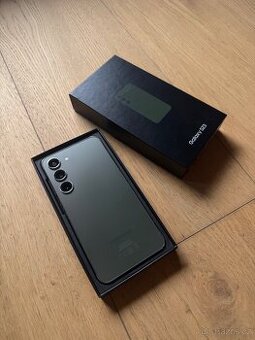Samsung Galaxy S23 128GB zelený
