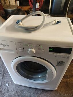 Whirlpool, úzká 40cm, 6smysl, 6kg,A+++