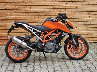 KTM duke 390