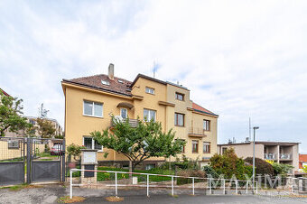Dům 6 a více o ploše 255 m2 - Praha, Michle