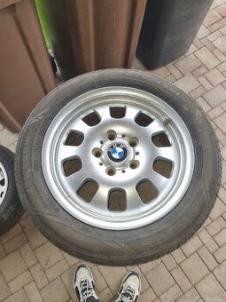 Bmw kola 5x120 r16 s pneu