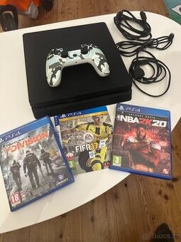 PLAYSTATION 4 SLIM 1 TB + HRY + PŘÍSLUŠENSTVÍ
