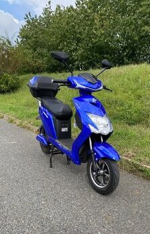 Elektroskutr bez ŘP Elektropower Nova M3