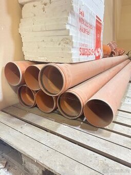 Kanalizační roury KG