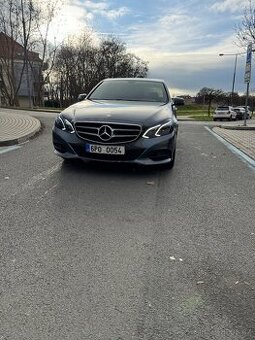 E 220 - 1
