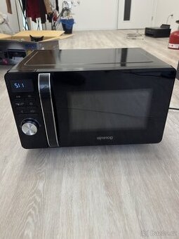 Mikrovlnná trouba Gorenje MO20S4BC černá