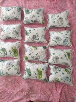 Polštářek, zvířata, chameleon