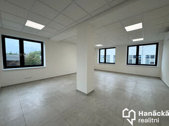 Pronájem kanceláře 43 m2, ul. Na Zákopě, Olomouc - 1