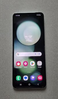 Samsung Galaxy Z Flip 5 LIVE DEMO UNIT - 1