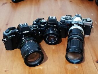 Hist. fotoaparáty RICOH + PRAKTICA + MINOLTA
