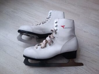 Dámské brusle Francis velikost 35