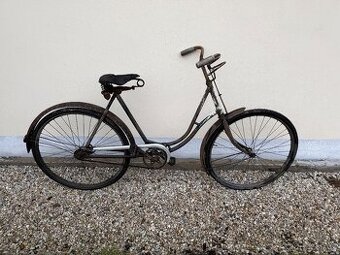 Starožitné dámské jízdní kolo