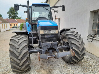 Traktor New holland TM 165
