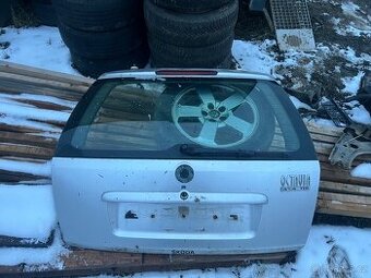 Kufr Octavia 1 combi