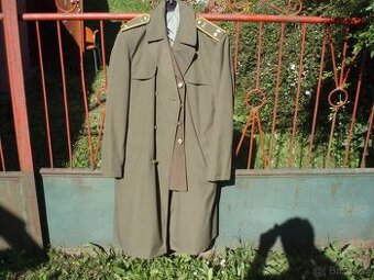 Prodám vojenský kabát