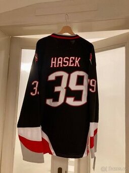 Hokejový dres Dominika Haška Buffalo