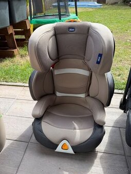 Prodám autosedačku Chicco velmi dobrý stav. Čistá, plně funk