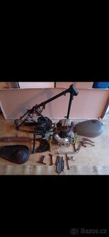 ROYAL  ENFIELD  350  - Díly na prodej.