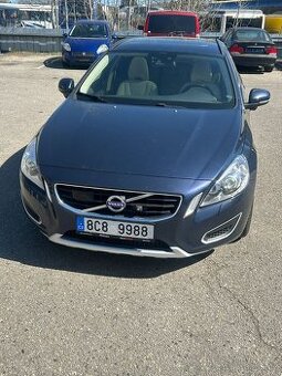 Volvo V60 D3, 2,0TD 120kW