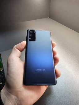 Samsung Galaxy S20 FE – TOP STAV 
