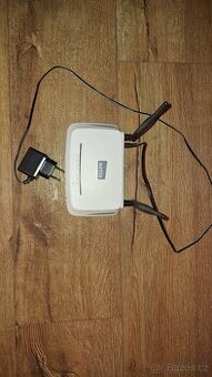 Wifi / Router Netis WF-2419
