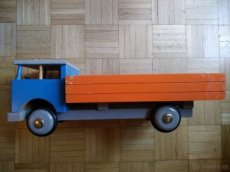 Dřevěné auto - 1