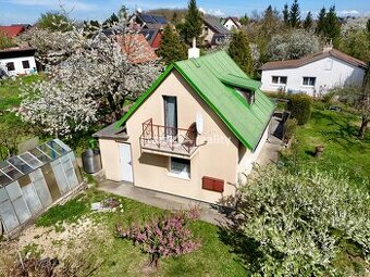 Prodej chaty 2+kk, 70m2 s pozemkem 760 m2, Zdiby - Přemýšlen